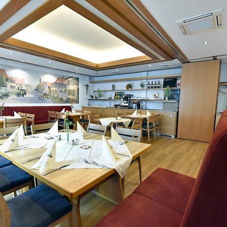 Hotel Restaurant Fallerhof Бад-Кроцинген Экстерьер фото