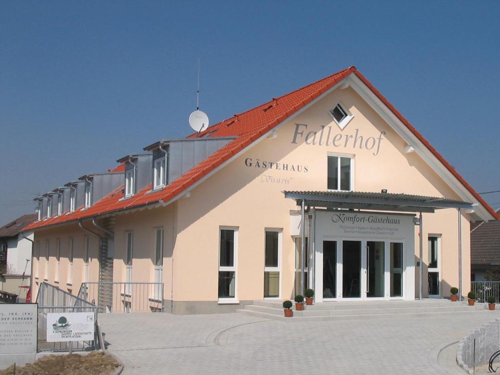 Hotel Restaurant Fallerhof Бад-Кроцинген Экстерьер фото